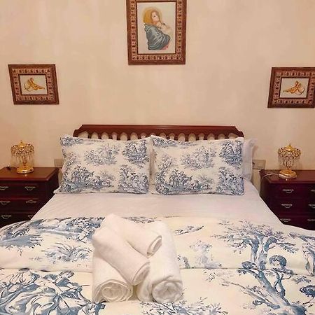 Вилла La Casa De Manolita Баэна Экстерьер фото