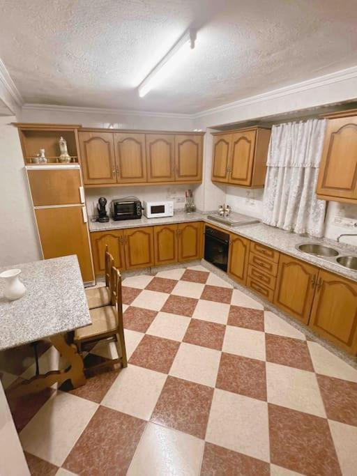 Вилла La Casa De Manolita Баэна Экстерьер фото